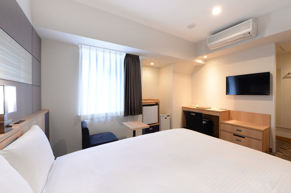 Vessel Inn Ueno Iriya Station Tokyo Exterior photo