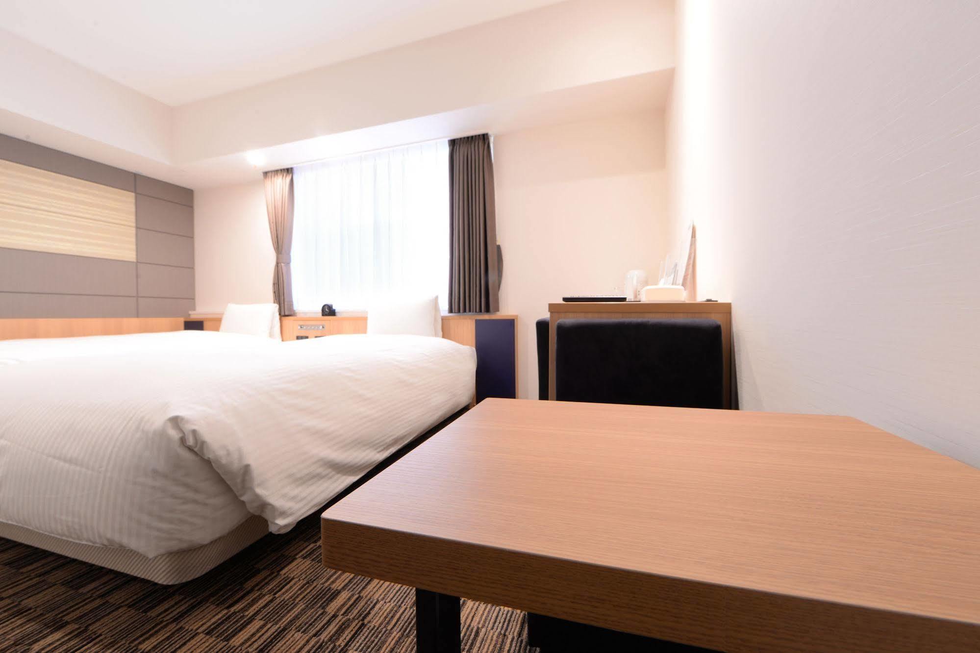 Vessel Inn Ueno Iriya Station Tokyo Exterior photo